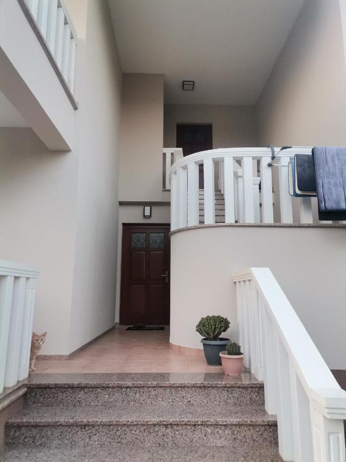 App Fratrici Apartamento Umago Exterior foto