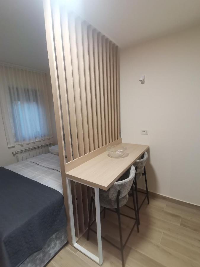 App Fratrici Apartamento Umago Exterior foto
