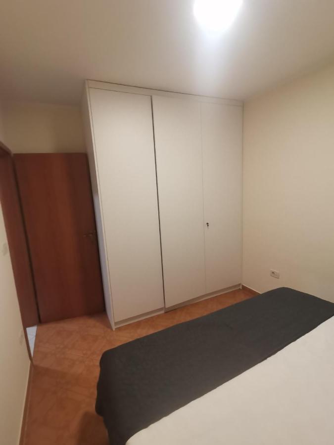 App Fratrici Apartamento Umago Exterior foto